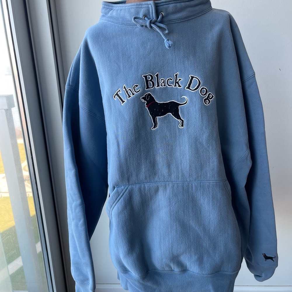 Men’s The Black Dog blue sweater size XL